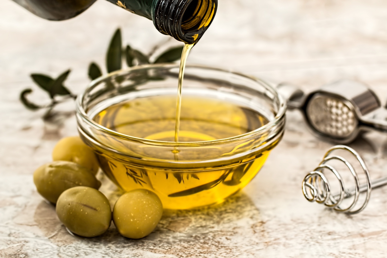 How to Choose High-Quality Olive Oil