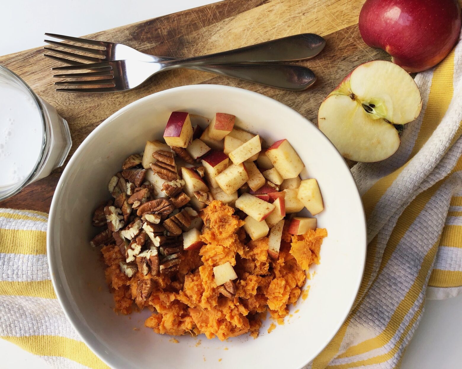 Sweet Potato Breakfast Bowl with Apples & Cinnamon finished.