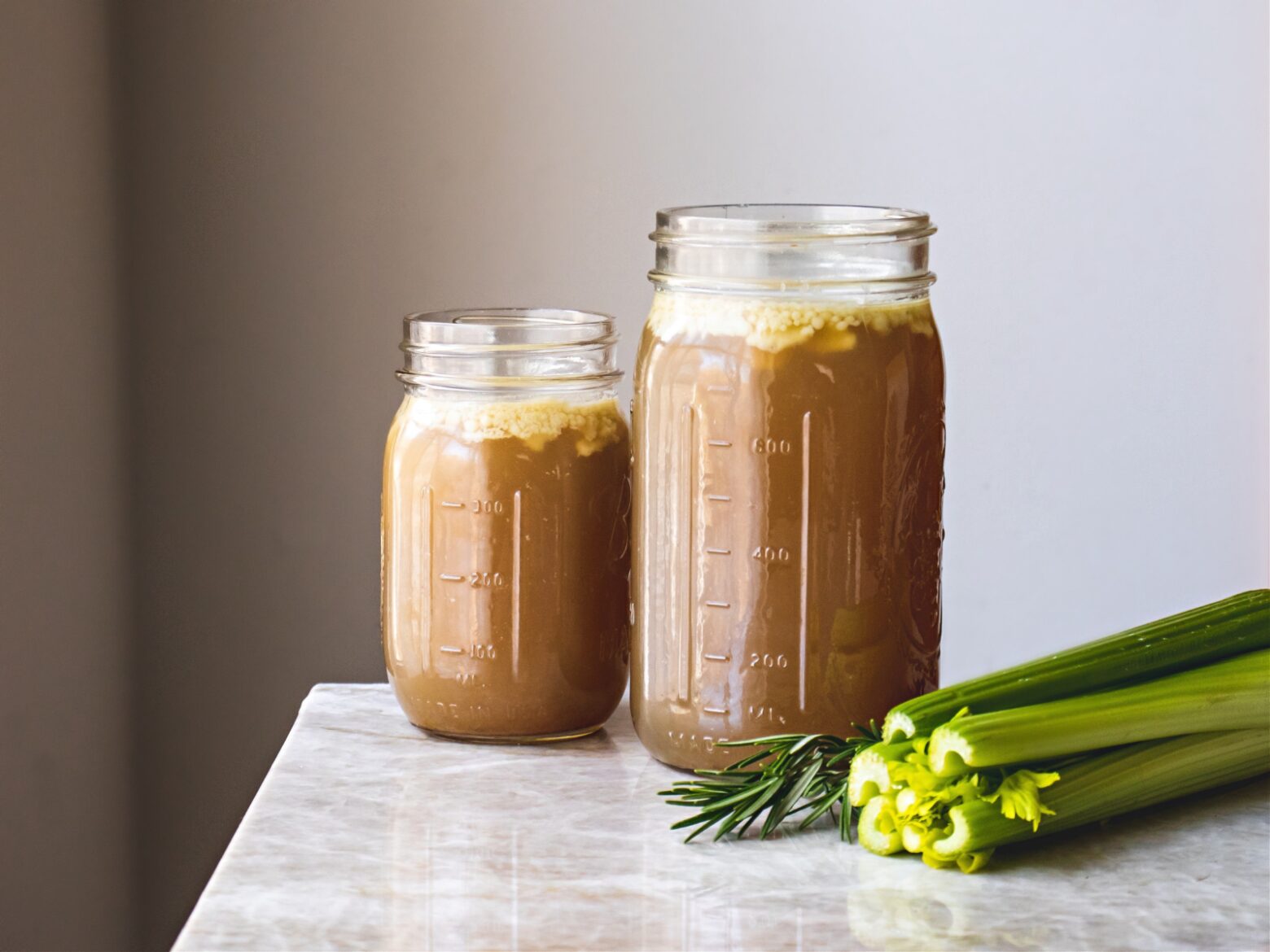 How to Make Beef Bone Broth - The Clean Eating Couple