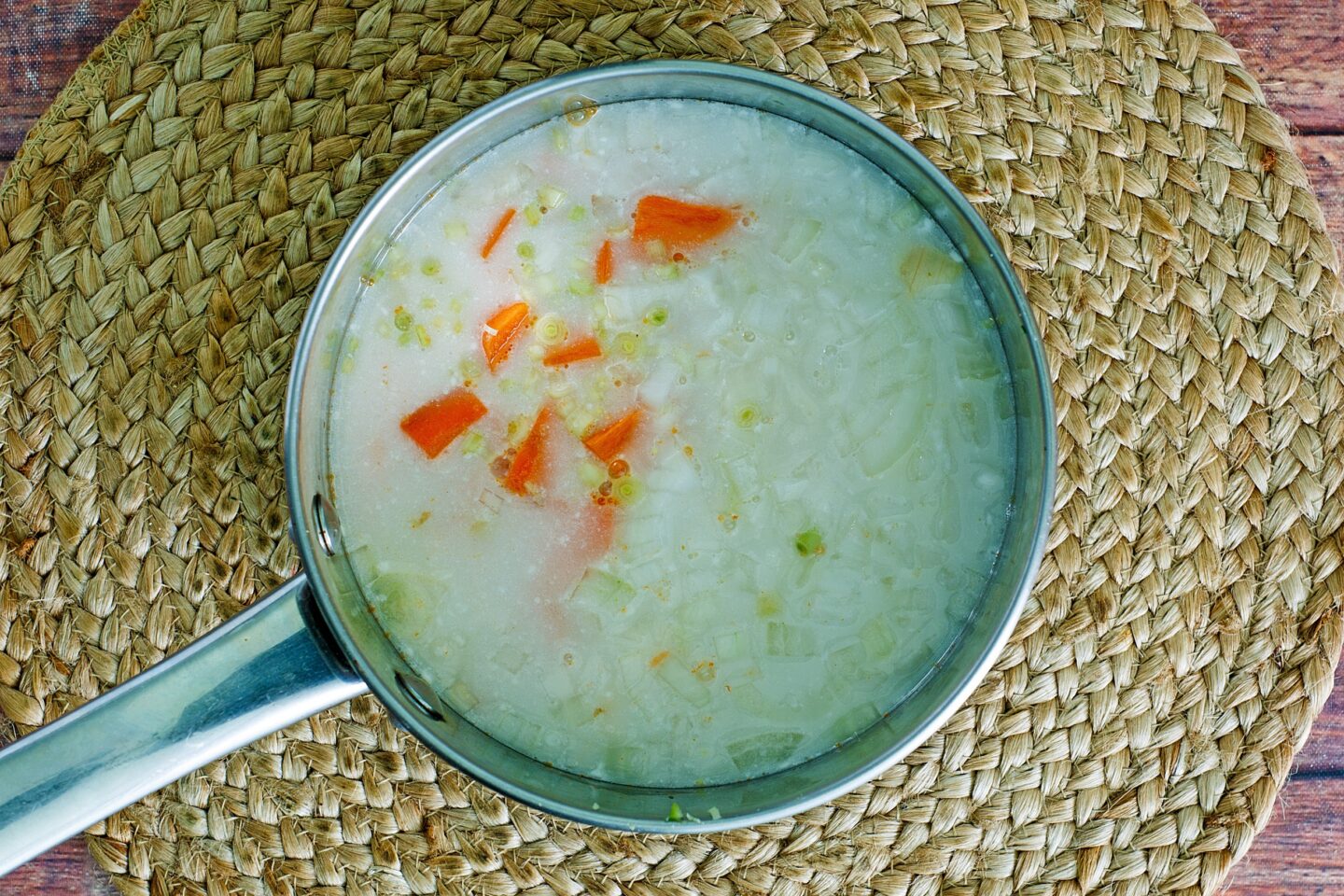 Creamy-Carrot-Lemongrass-Soup-in-saucepan