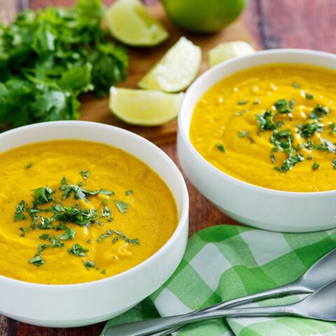 Creamy-Carrot-Lemongrass-Soup-in-bowls
