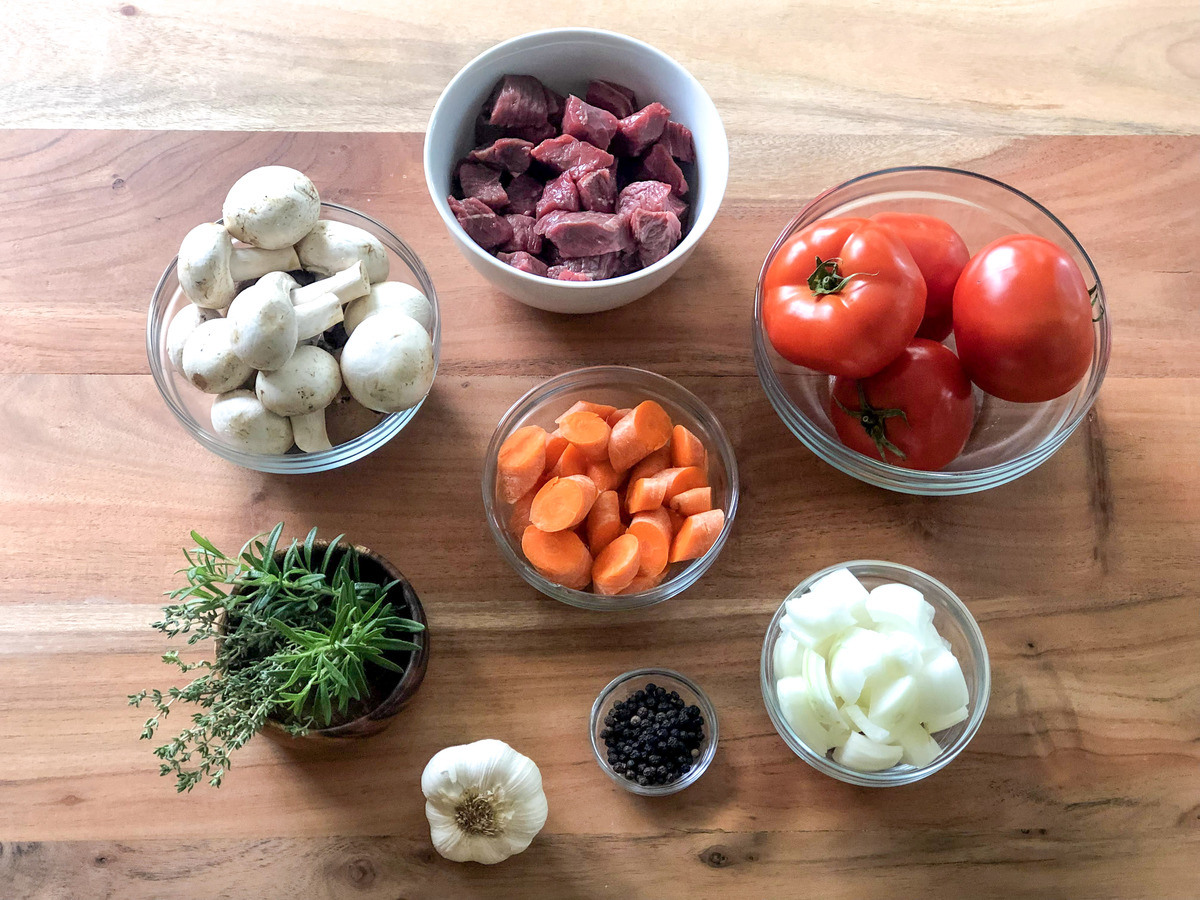 Ingredients for one-pot lamb roast