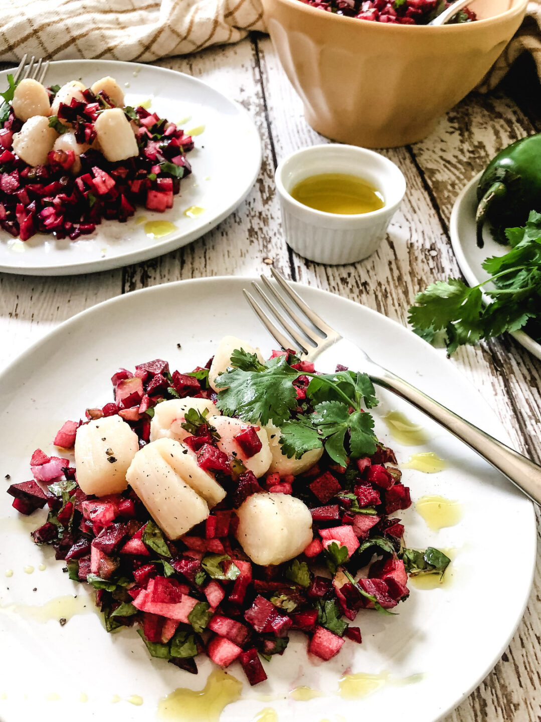 Seared-Scallops-w-Beet-Relish