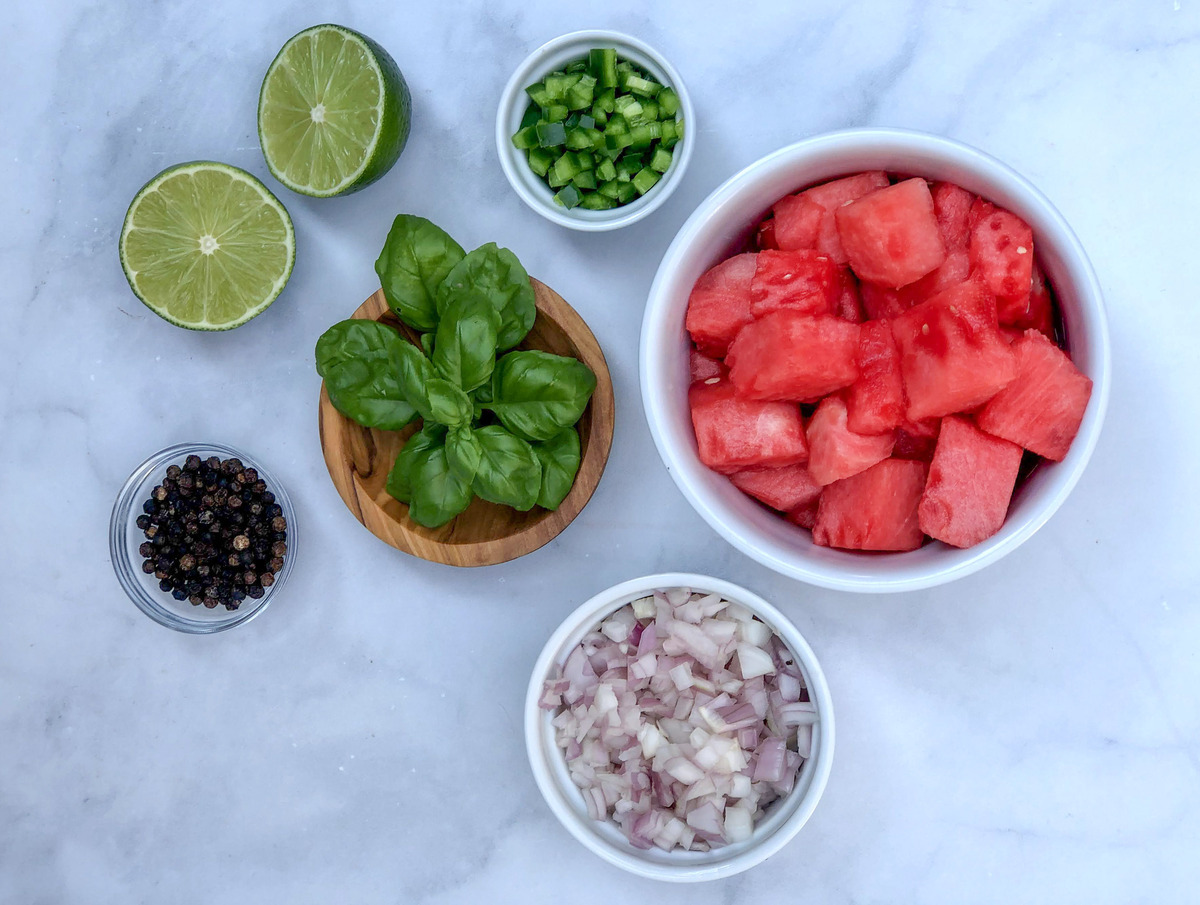 Spicy-watermelon-salad-ingredients