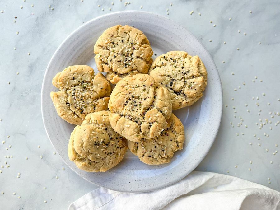 homemade-biscuts-plated