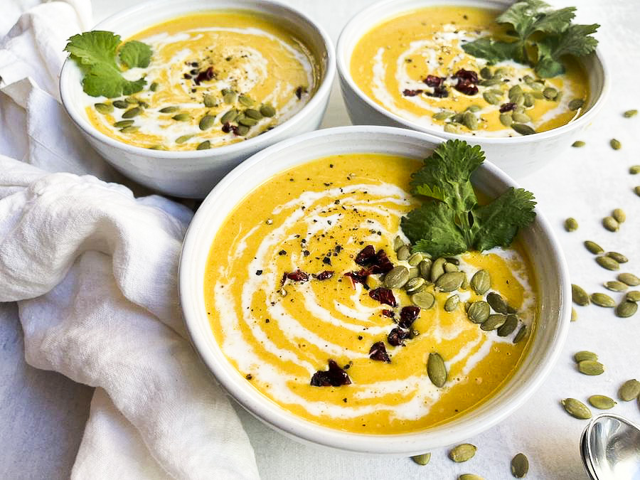 Vegan pumpkin soup