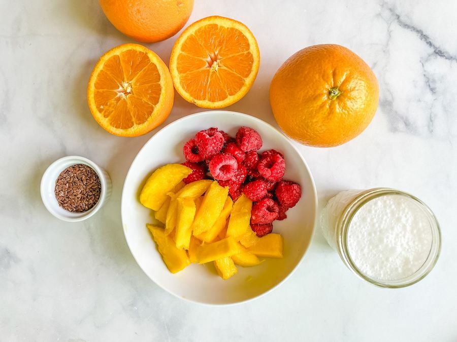 Orange Raspberry Smoothie Bowl –