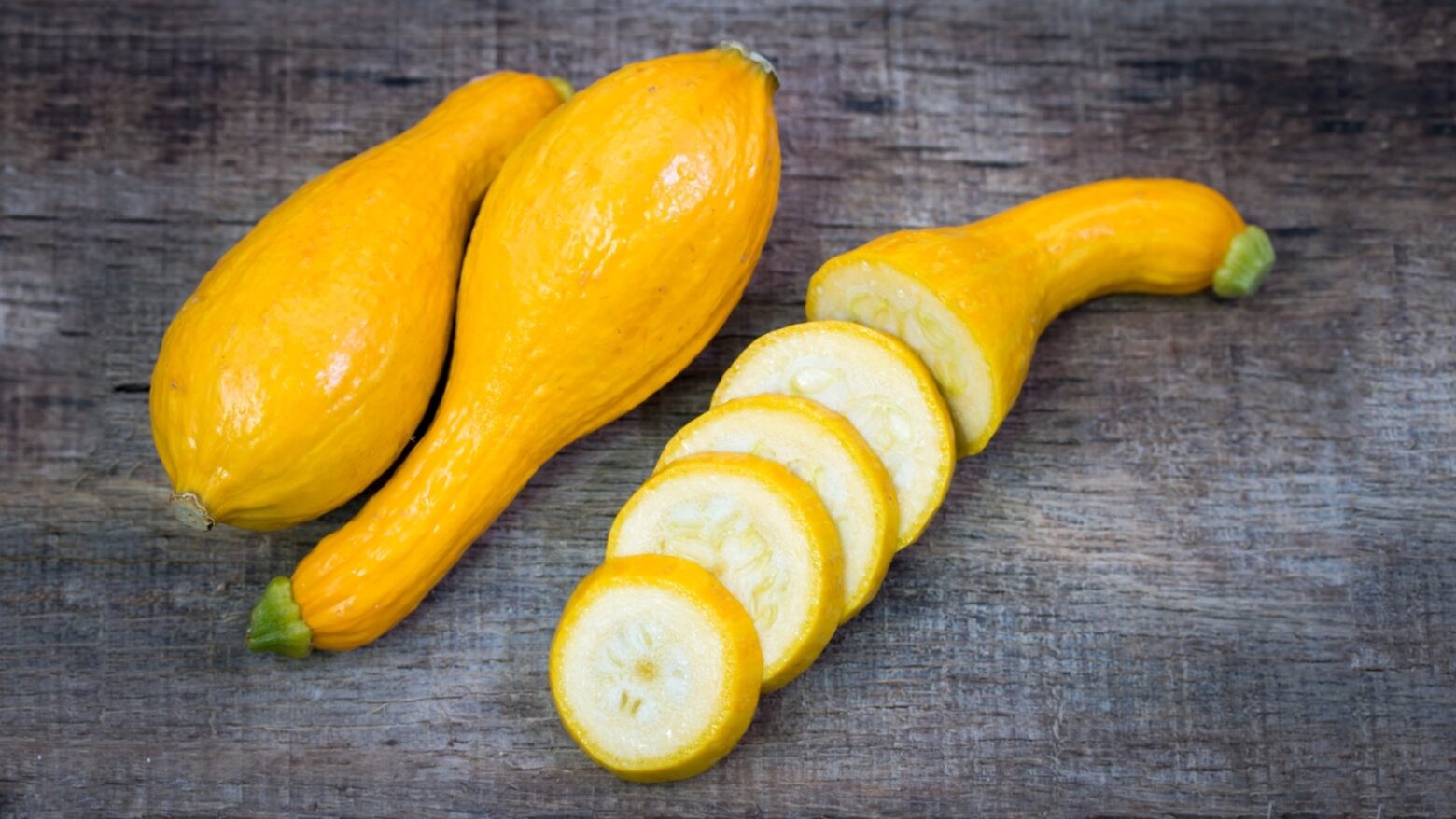 yellow squash whole