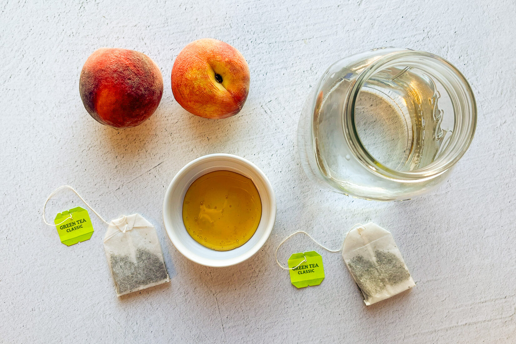 Iced peach green tea ingredients.