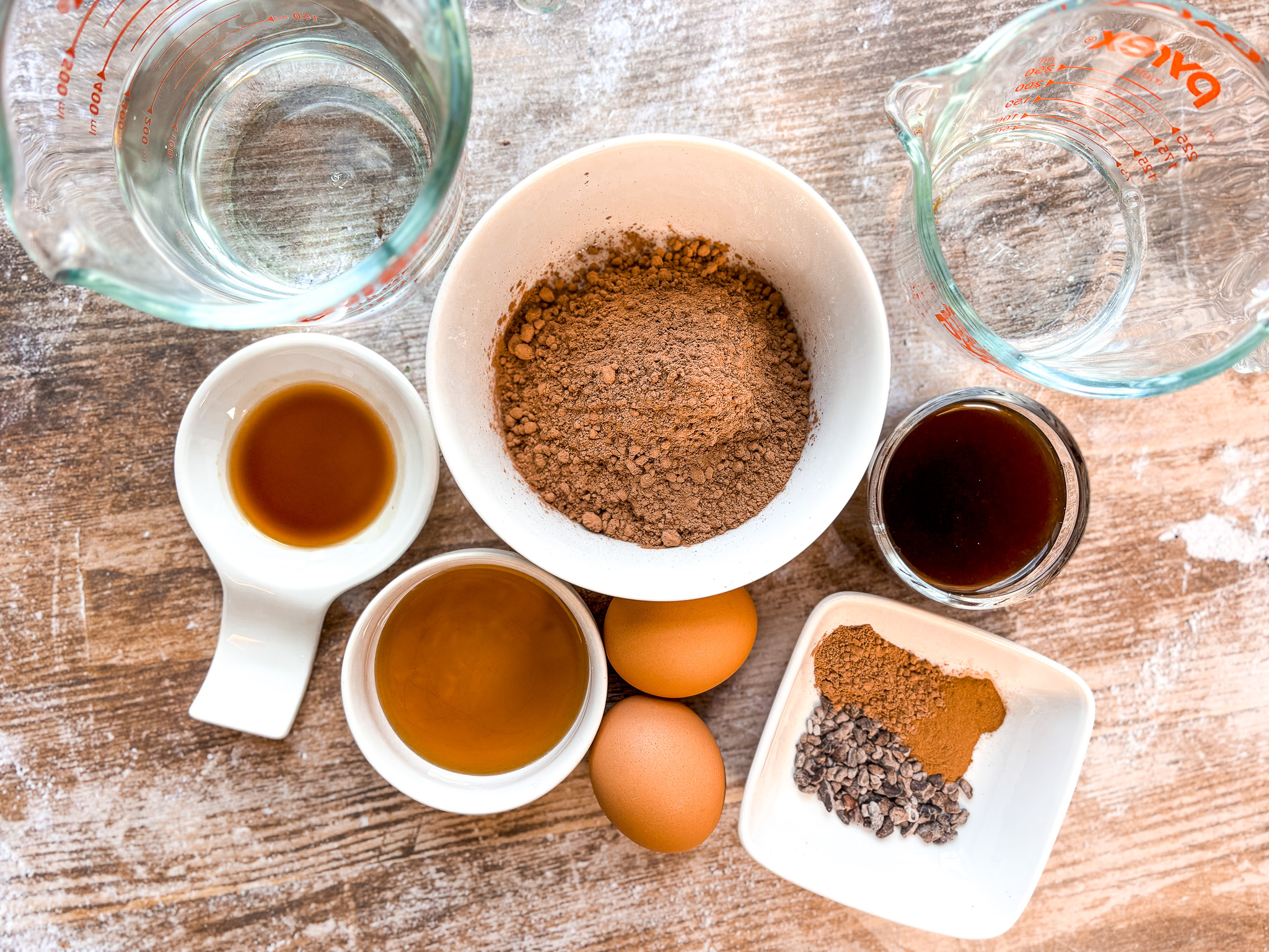 Cacao martini ingredients.