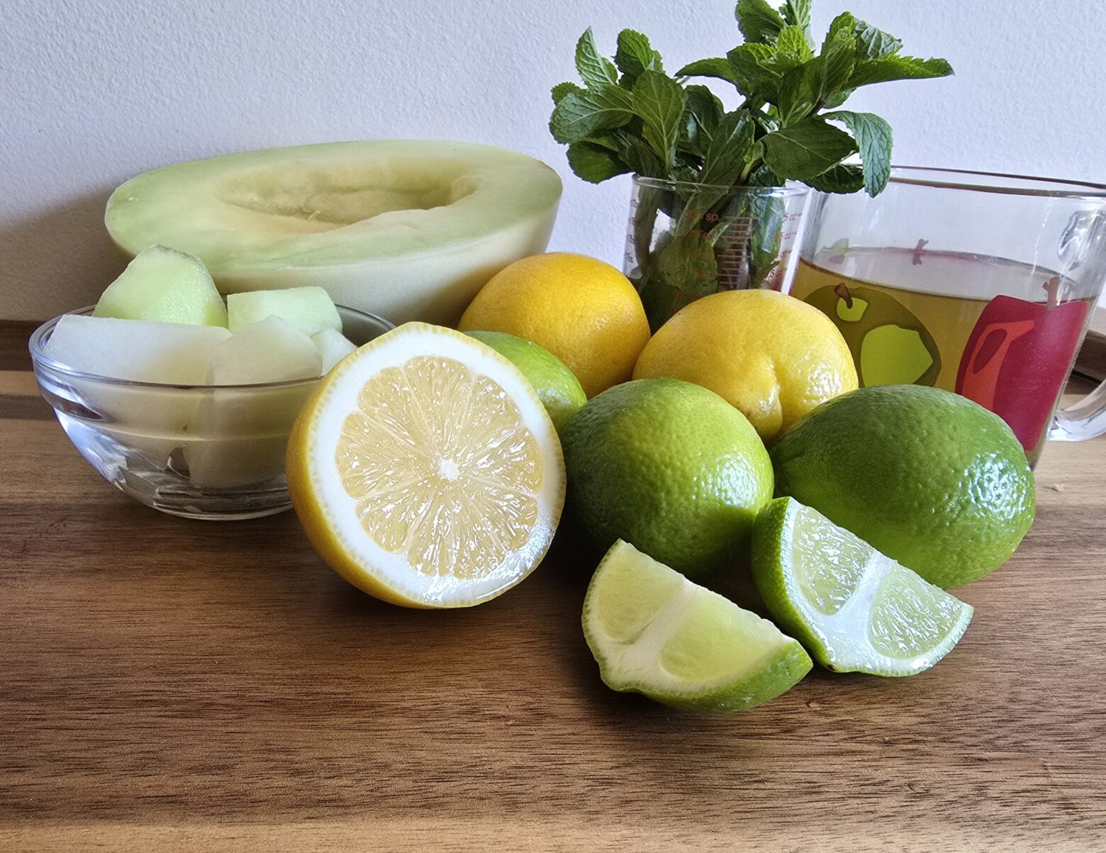 Leprechaun mint lemonade ingredients.