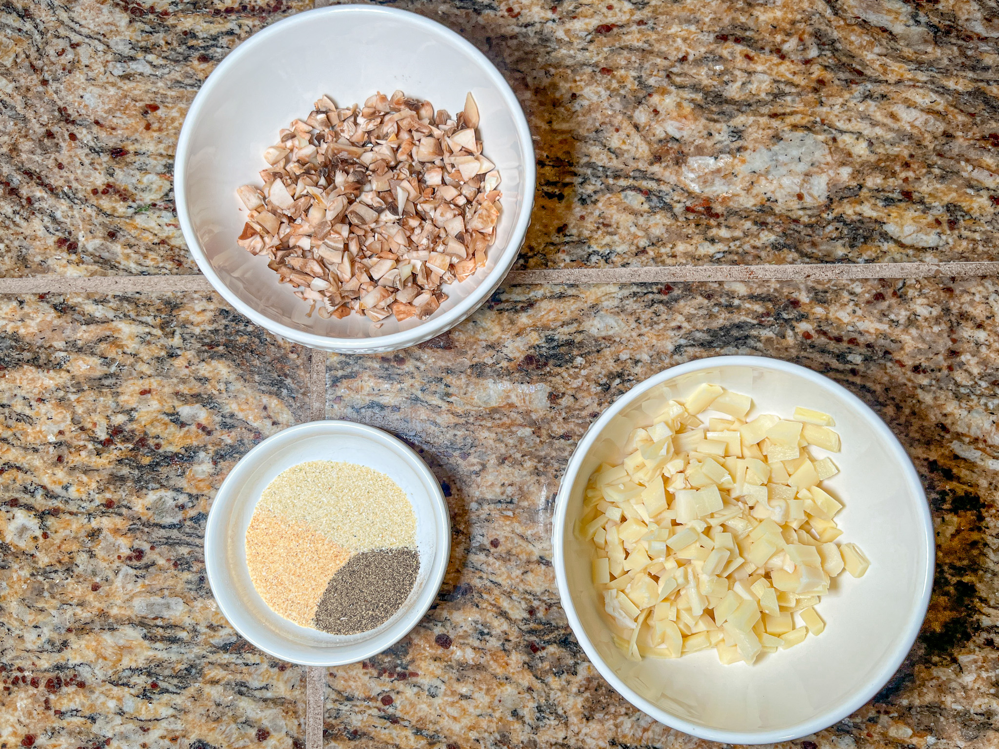 Mushroom rice ingredients. 