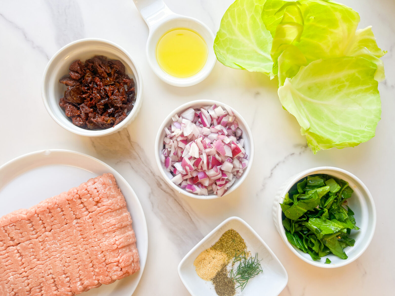 Spinach turkey burger ingredients.