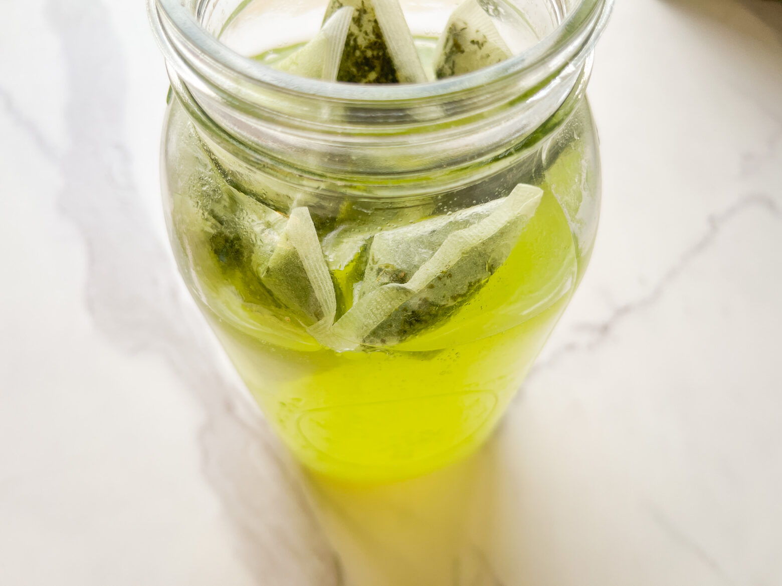 Sparkling matcha lemonade from above.