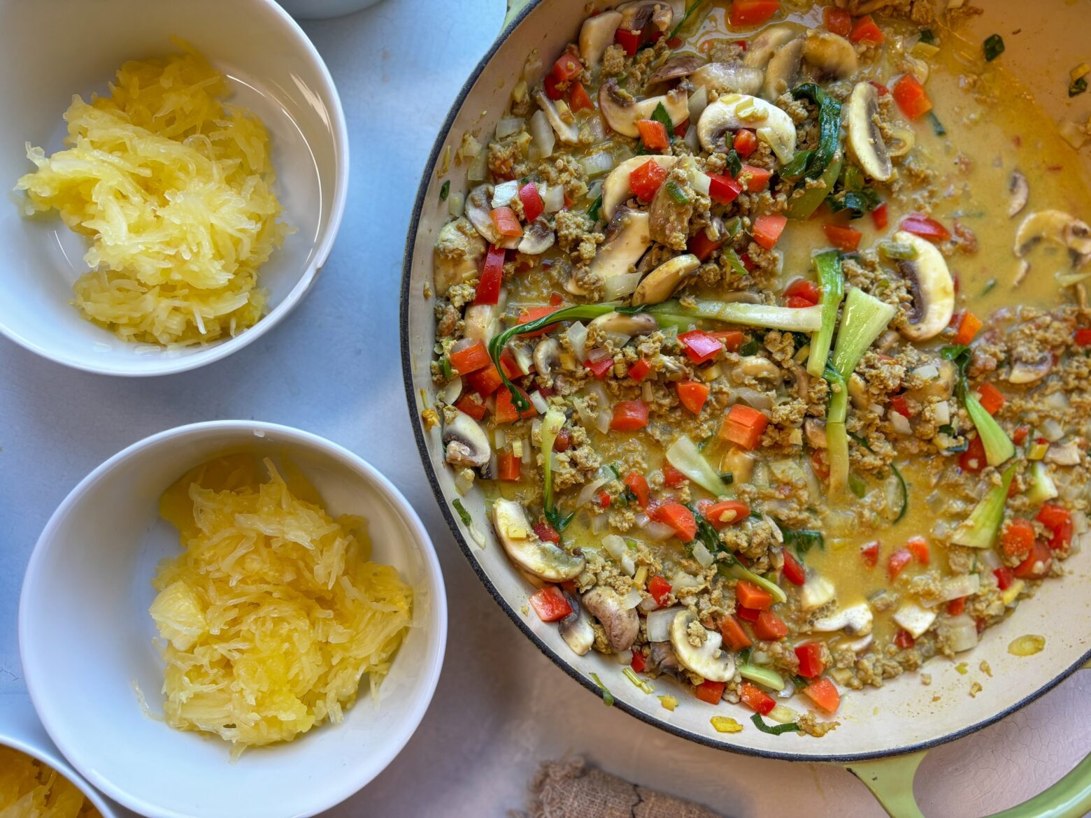 Pork and pineapple bowls finished, without the curry.