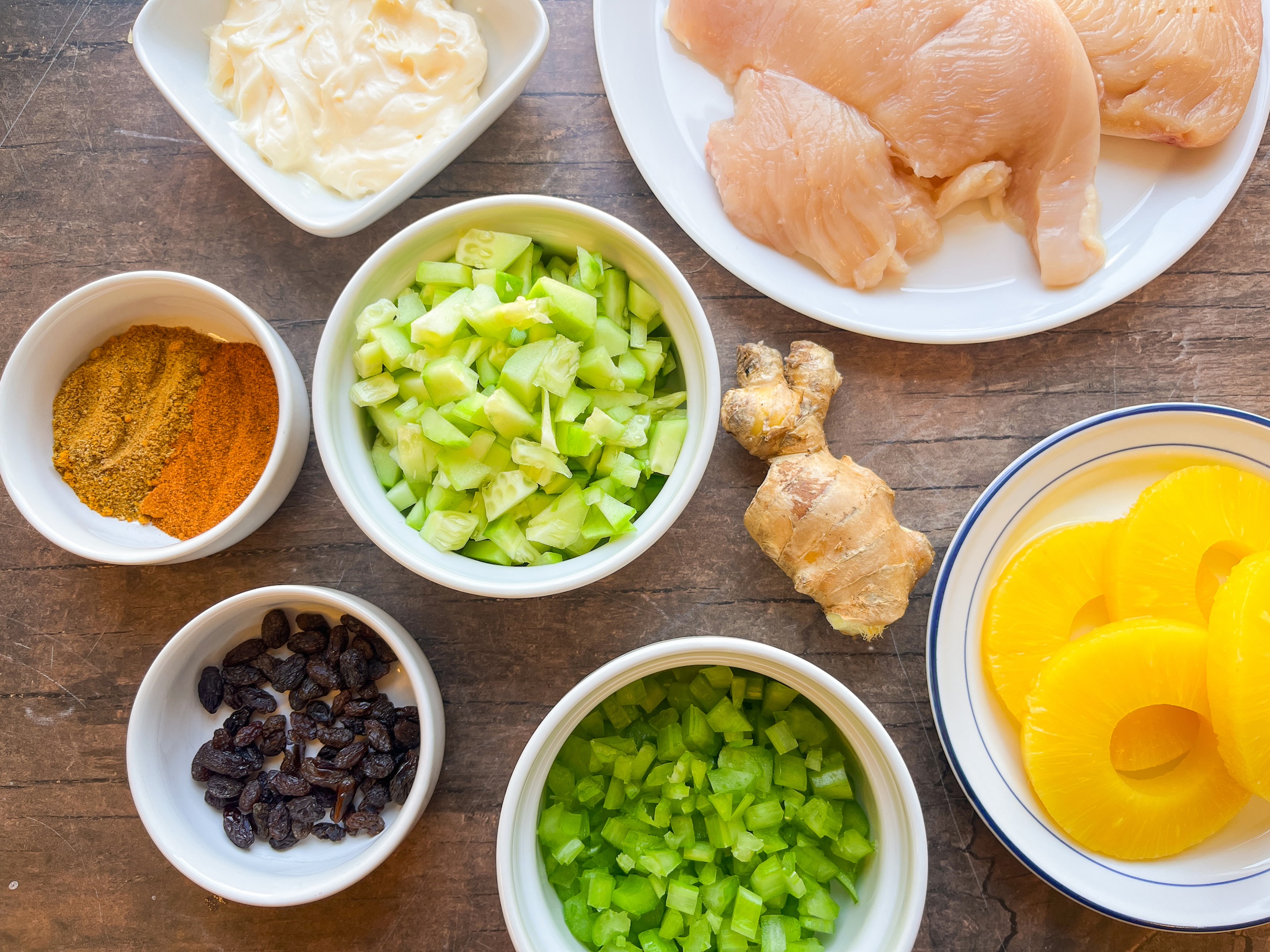 Bombay curry chicken salad ingredients. 