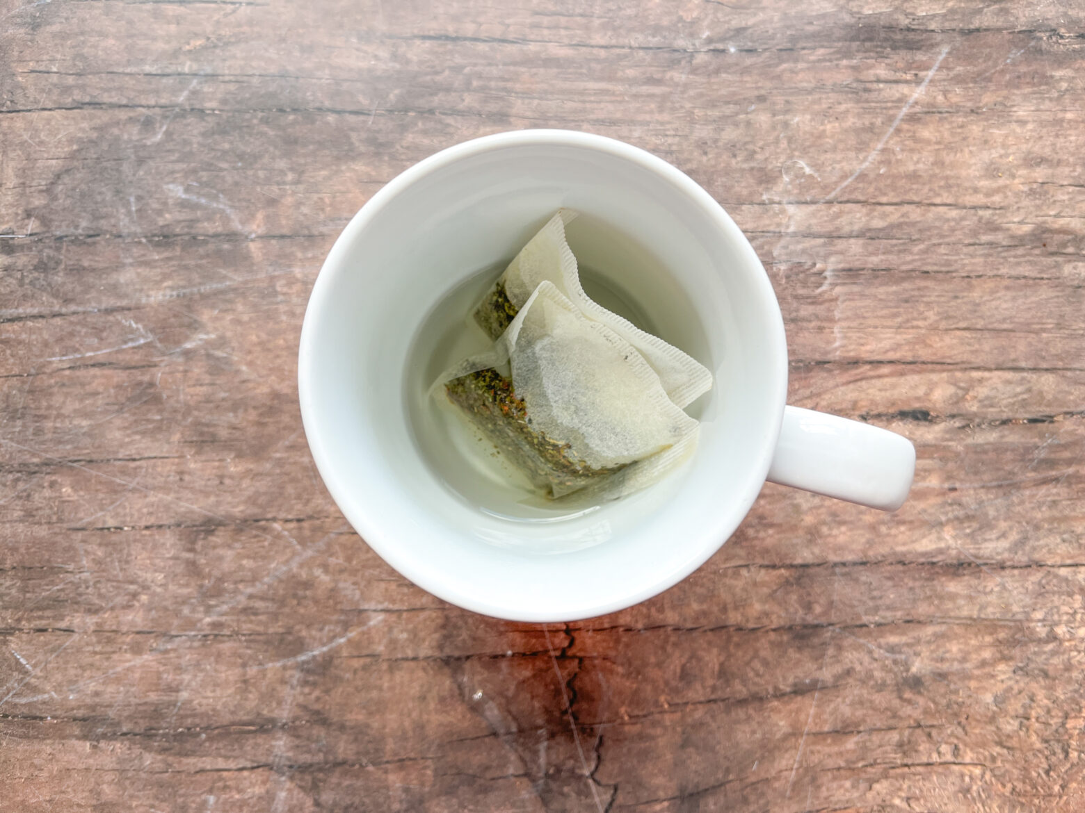 Honey citrus mint tea preparation of the actual tea.