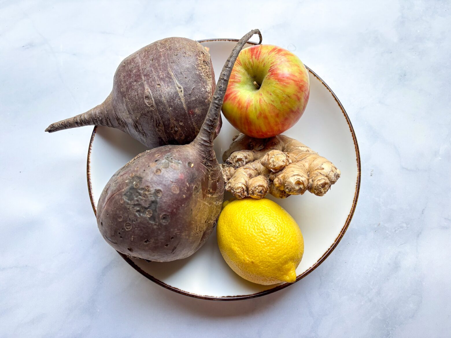 Beet juice ingredients.