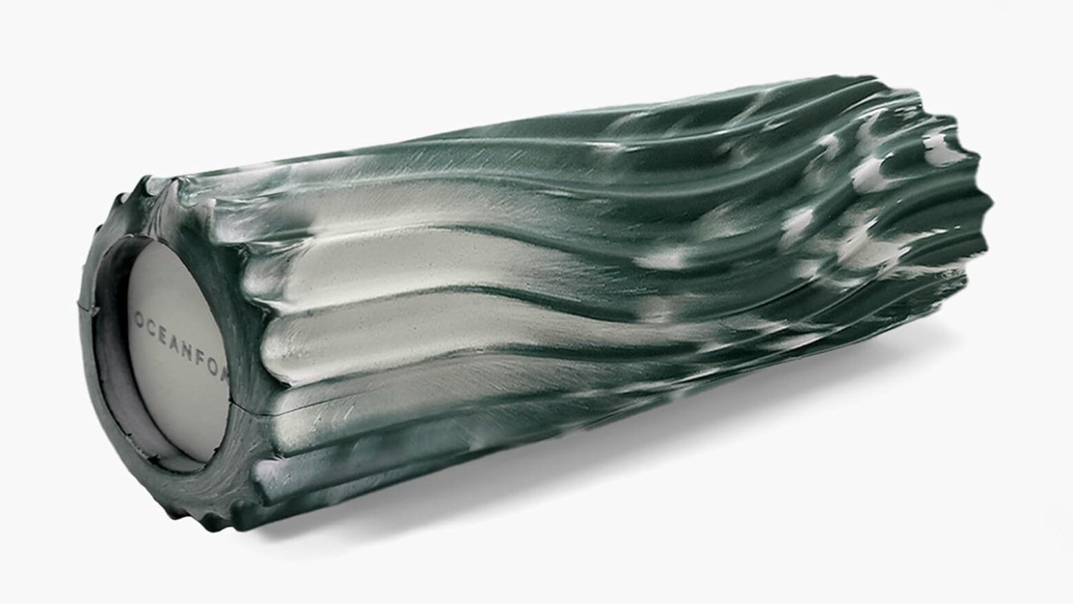 Marbled foam roller with wavy ridges