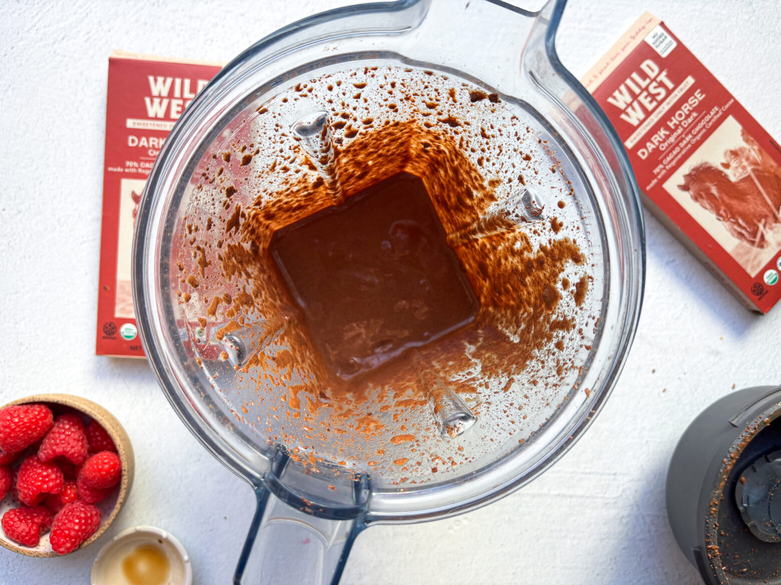 Chocolate Pots de Creme mixture in a blender.