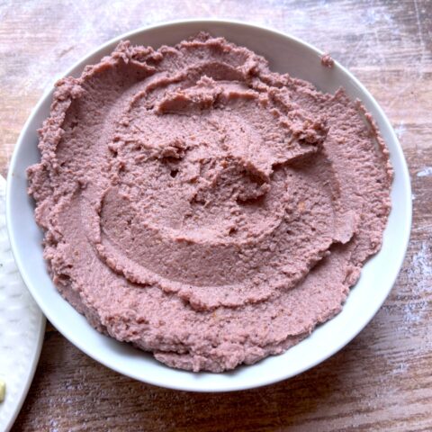 Hibiscus-Cauliflower Hummus in a bowl