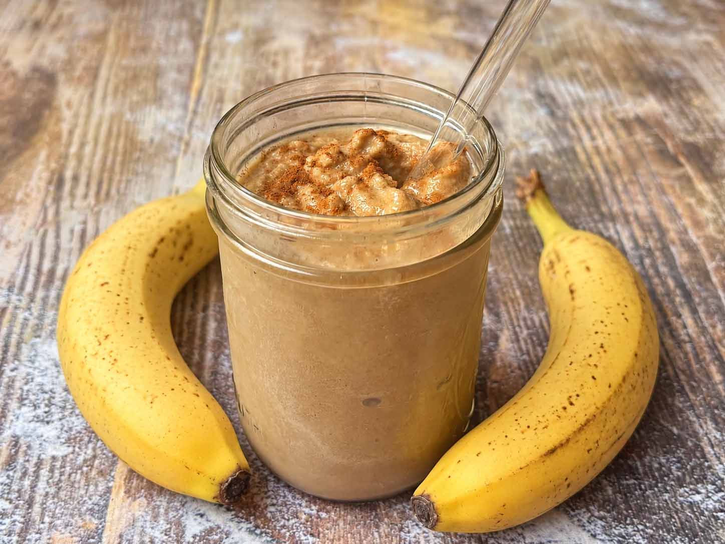 Coffee Smoothie with two bananas.